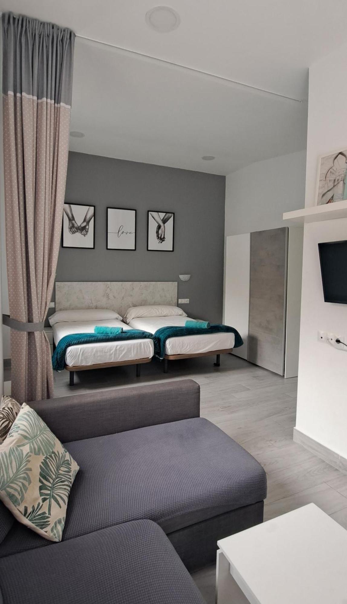 Apartamento La Loperana Малага Екстер'єр фото
